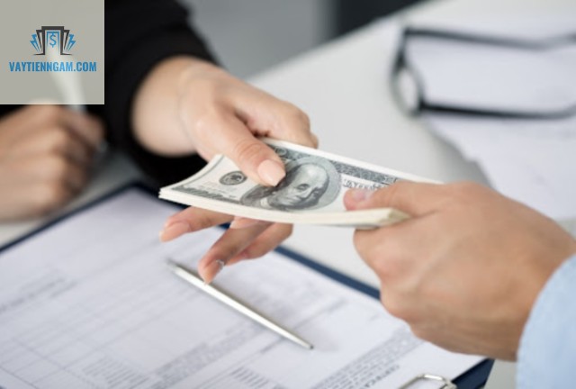 Mỗi ngân hàng và tổ chức tài chính sẽ có những điều kiện và thủ tục vay tín chấp khác nhau